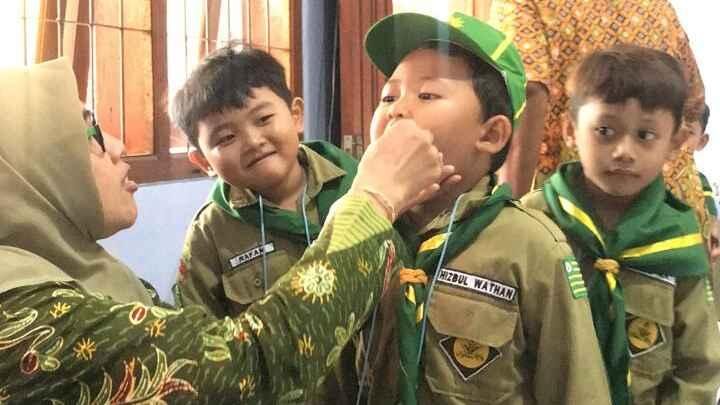 Murid PAUD ABA Percontohan Bojonegoro Dapat Vitamin A dan Obat Cacing