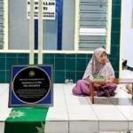 Musholla Putri PRA Kedurus Terima Prasasti Heritage Muhammadiyah, Jadi Pengingat Sejarah Dakwah dan Amal Saleh