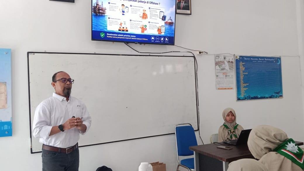 Orang Tua Mengajar Spemdalas, Praktisi PGN SAKA Kenalkan Dunia Industri Migas