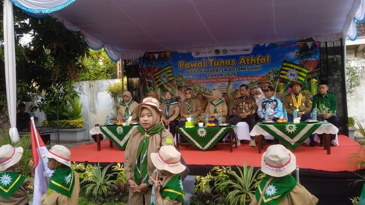 Pawai Tunas Athfal IGA Bojonegoro 2026 Meriah, Semarakkan Semangat Anak Sholeh Berkemajuan