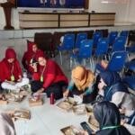 Pelatihan Jurnalistik PWMU.CO di Probolinggo Masuki Sesi Ishoma, Peserta Antusias Ikuti Materi