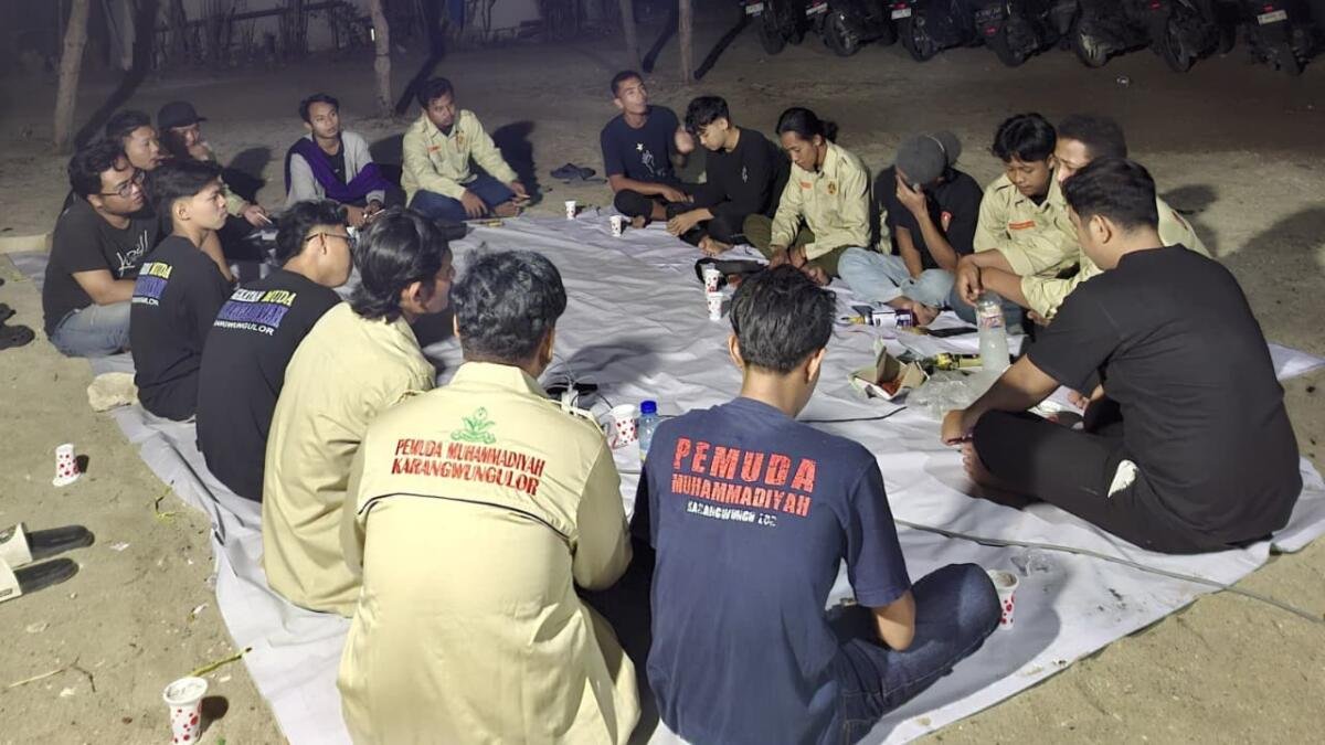 Raker di Pantai Putri Klayar, PRPM Karangwungulor Petakan Potensi Anggota dan Susun Program