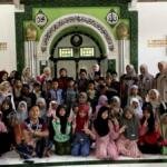 Santri TPQ Hidayatul Islamiyyah Belajar Kelola Waktu Bersama Mahasiswa KKN STIKes Muhammadiyah Bojonegoro
