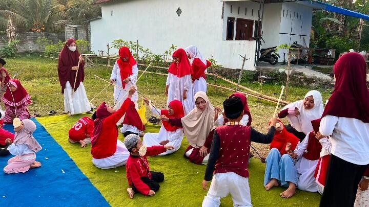 Santri TPQ Sahabat Rayakan HUT RI dan Maulid Nabi dengan Pawai