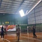 Semarak HUT RI, Guru dan Karyawan SDMM Kompak Ikuti Lomba Badminton