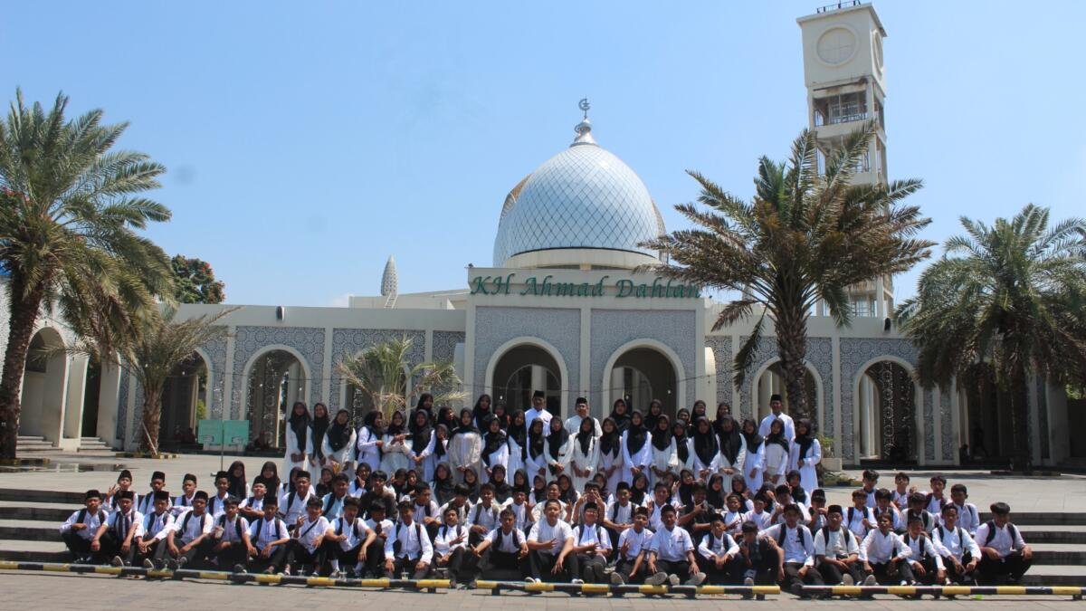 Spemdaba Maknai Maulid Nabi melalui Pembelajaran di Masjid K.H. Ahmad Dahlan