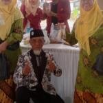 SUKA dan MOOCHI, Dua Inovasi KKN MAs Kelompok 99 dari Susu Sapi Tawangsari