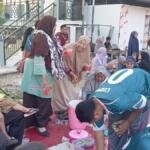 Suporter STIQSI FC “Nyuapi” Pemain dengan Empek-Empek dan Es Blewah