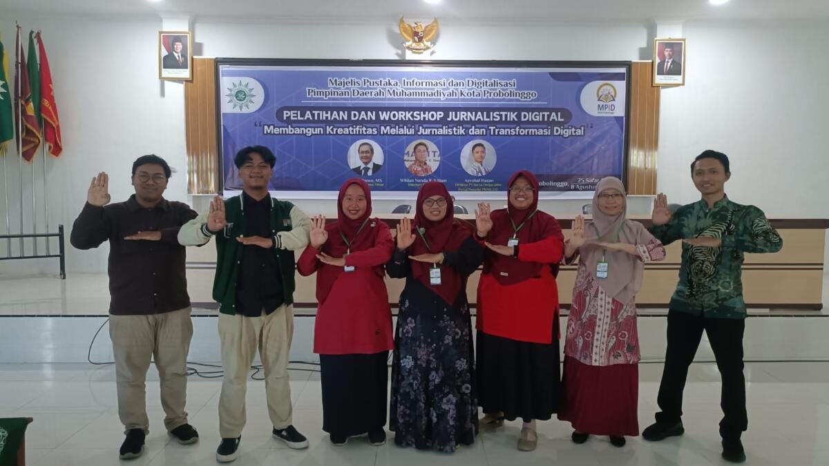 Tiga Peserta Raih Bonus karena Berhasil Tulis Berita Tercepat dalam Pelatihan Jurnalistik Digital
