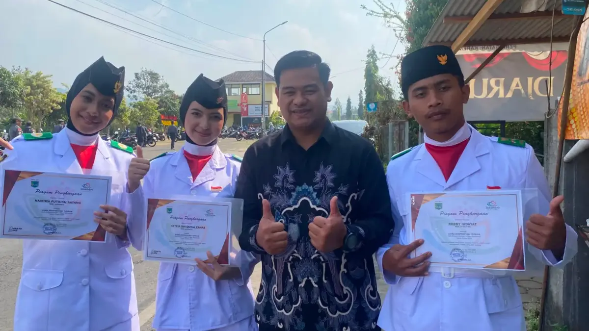 Tiga Siswa SMA Muhammadiyah 3 Batu Raih Beasiswa Prestasi