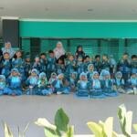 36 Siswa TK Permata Hati Hias Donat dan Ikuti School Tour di SD Mumtaz
