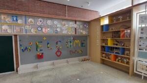 Corridor Corner ala Shixia School Shenzhen, Panggung Kecil untuk Karya Besar Murid