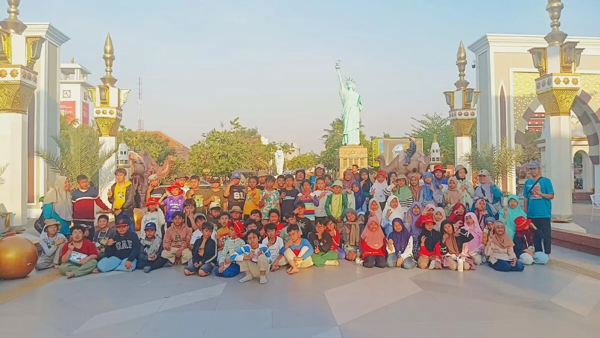 Dari Sarangan hingga Kereta, Siswa Baratajaya Bawa Cerita Pulang