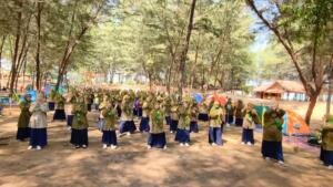 Datufal Camp 2026 di Pantai Panduri: Bunda PAUD Aisyiyah Paciran Kompak, Ceria, Berakhlak Mulia