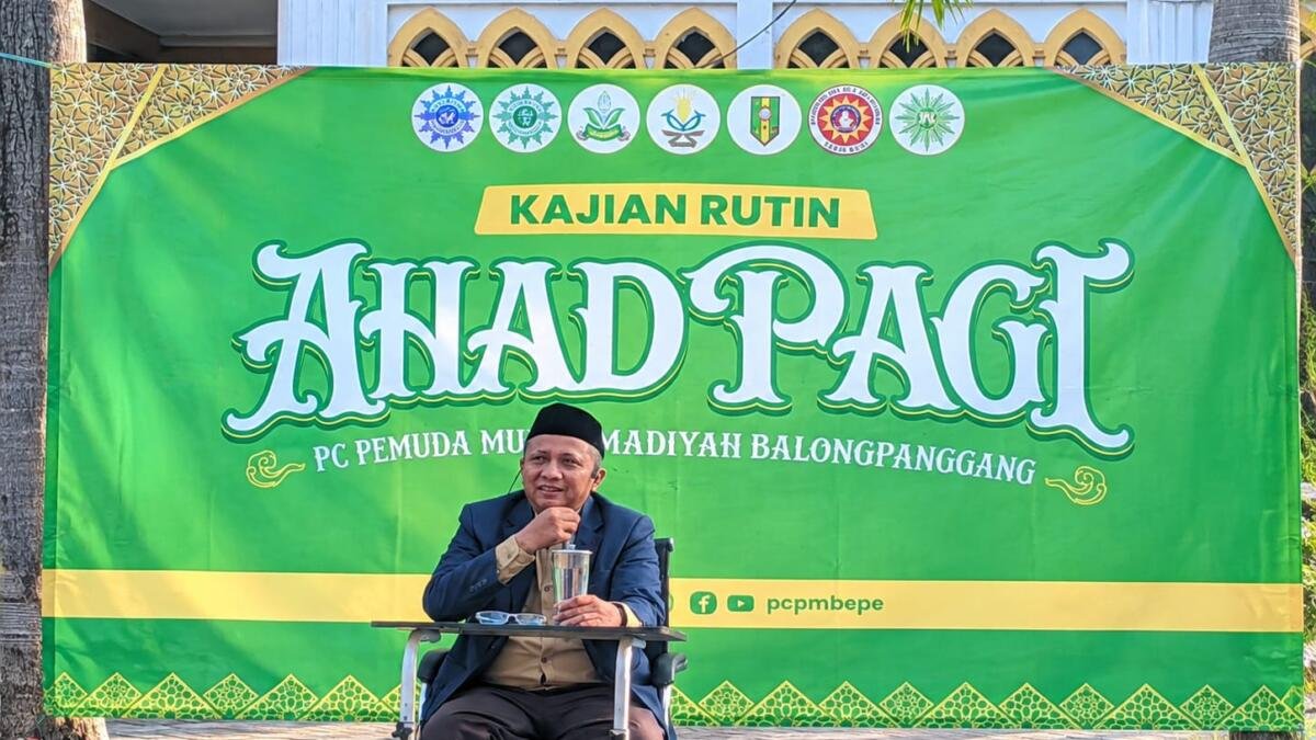 Dr. Pradana Boy Bahas Harmoni Islam dan Kebudayaan dalam Kajian Ahad Pagi Balongpanggang