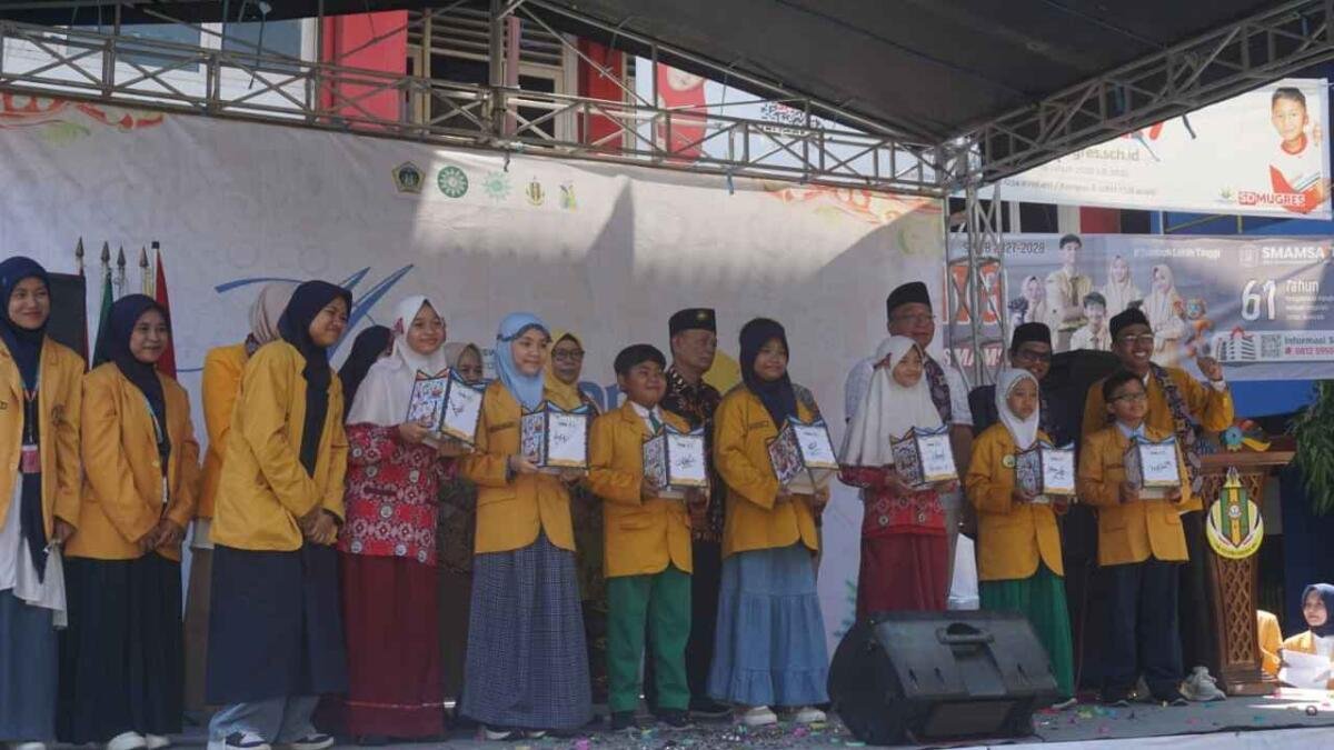 Dua Siswa SDMM Bawa Damar Kurung, Tandai Pembukaan Musyda IPM Gresik