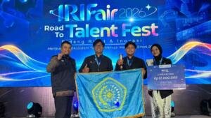 Gagas Blue Carbon Digital Twin Kepulauan, Tim Mahasiswa UMM Sabet Penghargaan BRIN-Bappenas