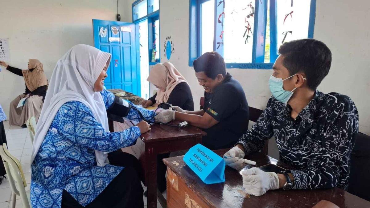 Gandeng Puskesmas Benjeng, Spem Eight Perkuat Upaya Mewujudkan Siswa Sehat dan Berprestasi