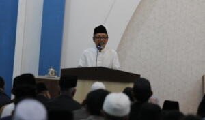 Hikmah Sedekah Subuh, Ustaz Sulthon Amien Ajak Jamaah Biasakan Berbuat Baik