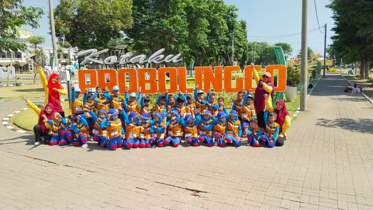 Kenalkan Kota Probolinggo, TK ABA VI Probolinggo Ajak Siswa Kunjungi 4 Tempat Ikonik