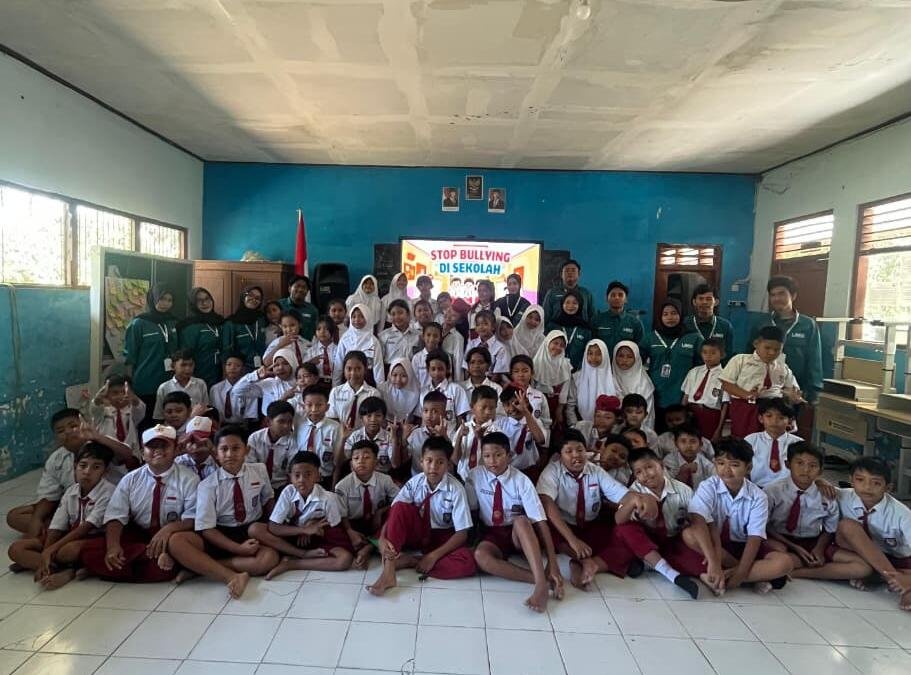KKN Kelompok 19 UMG Sosialisasikan Anti-Bullying kepada Siswa Kelas 4 dan 5 SDN Gunungsari
