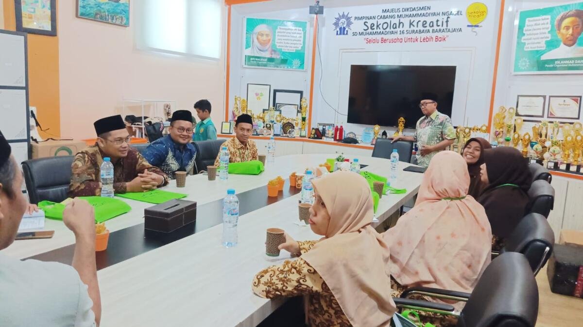 Sekolah Kreatif Baratajaya Siapkan Siswa Menuju Wisuda Tahfidz