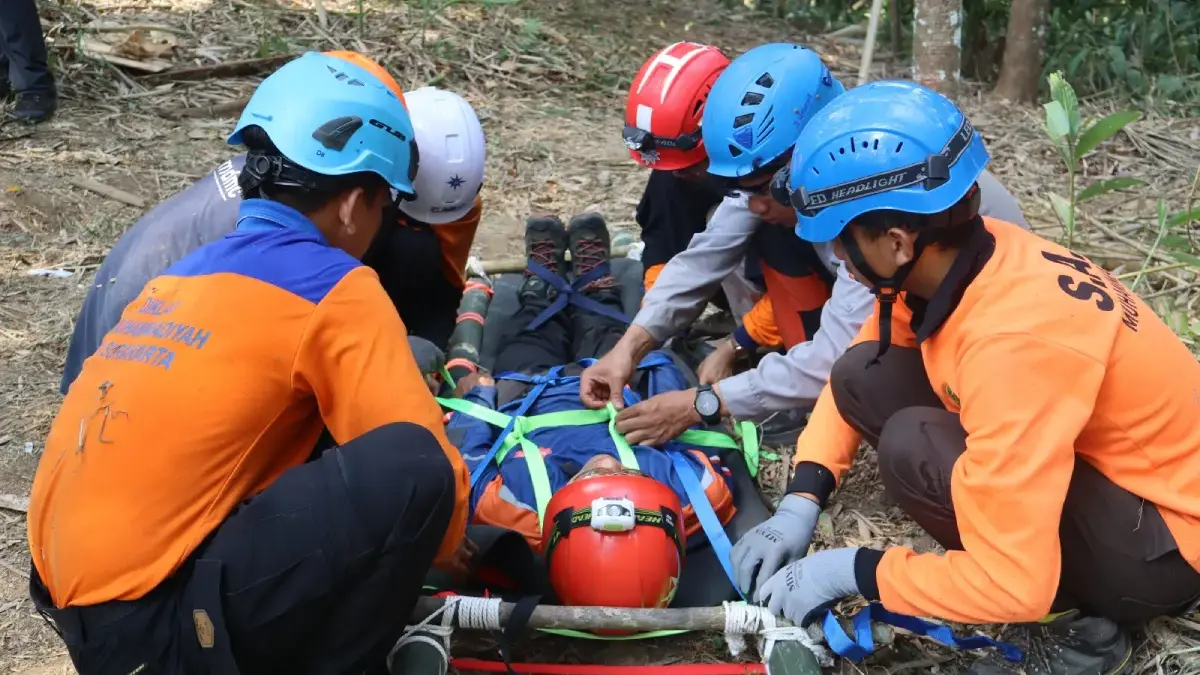 Relawan SAR Muhammadiyah Ditempa di Gunung Telon, Bukan Sekadar Belajar Menyelamatkan