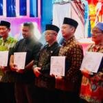 Menghormati Estafet Pengabdian, Enam Ketua PCM Kenjeran Menerima Penghargaan