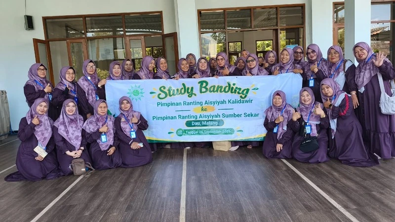 PRA Kalidawir Studi Banding ke Sengkaling, Perkuat Program dan Kekompakan