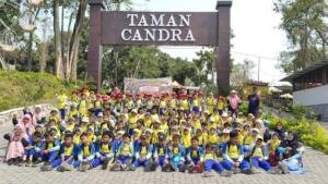 Semarak CPA Kelas 3 SD Muhammadiyah 18 Surabaya di Taman Candra Wilwatikta