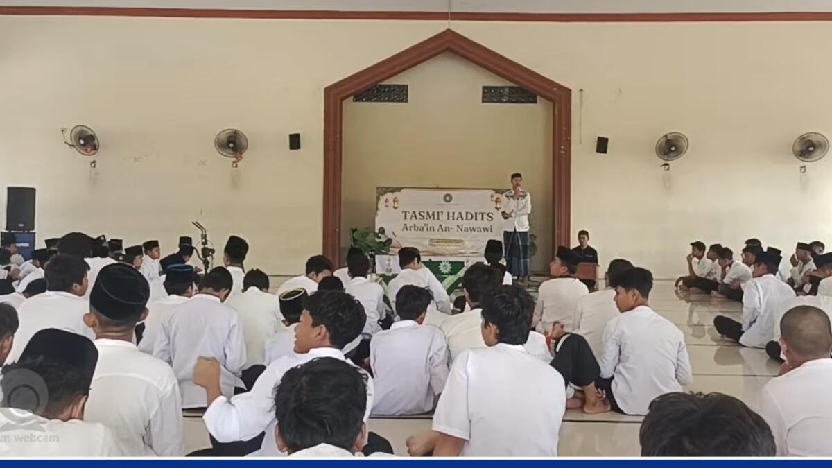 Sekali Duduk, Santri Al Mizan Tuntaskan Tasmi’ Hadits Arbain Nawawi