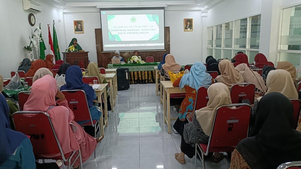 Madrasah Perempuan PDA Kota Probolinggo Bahas Hak Perempuan dan Anak Pasca Putusan Pengadilan