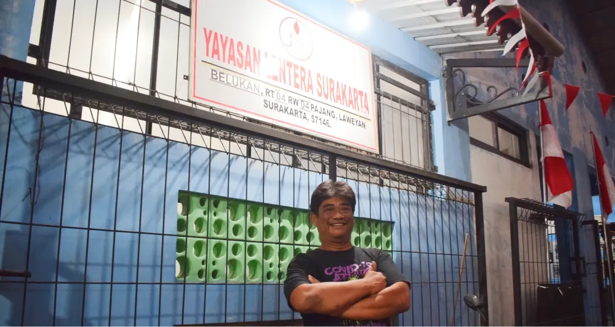Alumnus UMS Ini Enam Kali Diusir, Puger Tetap Merawat Anak-anak dengan HIV