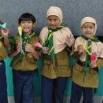 Sapu Origami, Cara Siswa Kelas 1 SD Mumtaz Belajar Menjaga Kebersihan