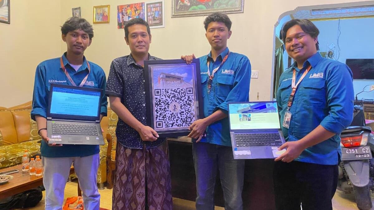 Dorong Digitalisasi UMKM, Mahasiswa KKN UMG Ciptakan Inovasi Smart Map dan Website Desa Bebas Biaya di Sumberwuluh