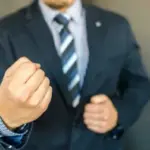 Kritis Tidak Harus Angkuh