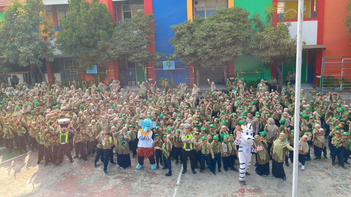 Serunya Zona Inspirasi SD Mugres Bersama Polisi