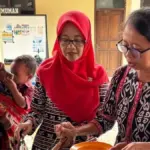 UMS Bekali Ibu Keterampilan Olah MPASI Berbahan Lele untuk Cegah Tengkes