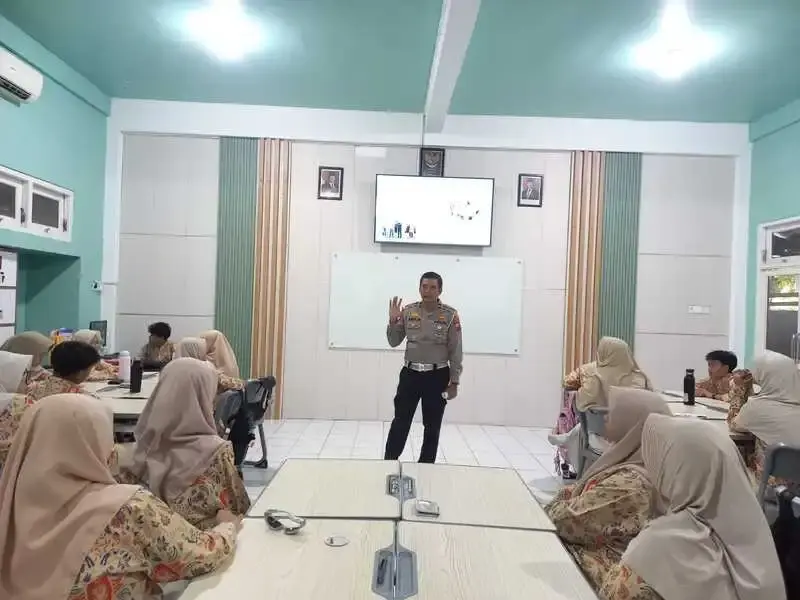 Orang Tua Mengajar Spemdalas: Inspirasi Tertib Lalu Lintas