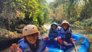 Outbound dan Rafting Menggembirakan Murid SD Almadany