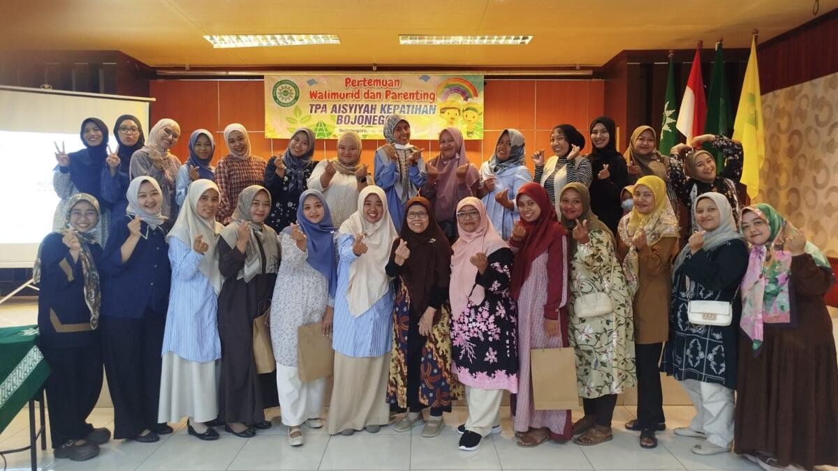 Berdamai dengan Masa Lalu, Bekal Wali Murid ABA Percontohan Membangun Pola Asuh Positif