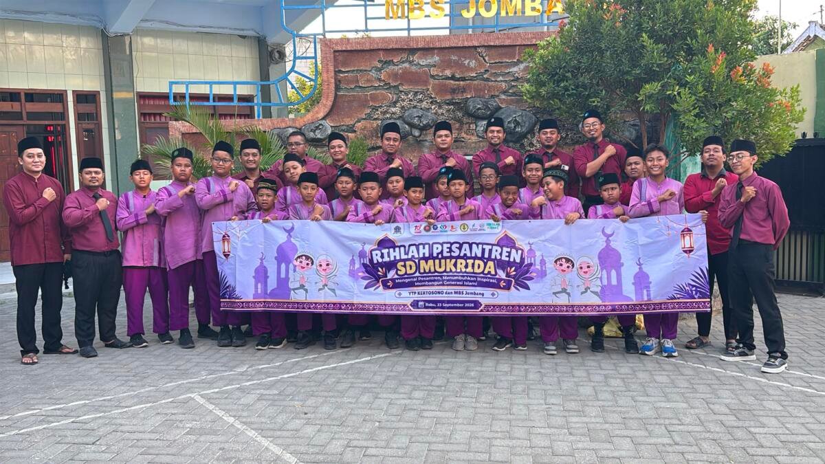 Rihlah Pesantren, 50 Siswa SD Muhammadiyah 2 Krian Kenali Kehidupan Santri di Jombang