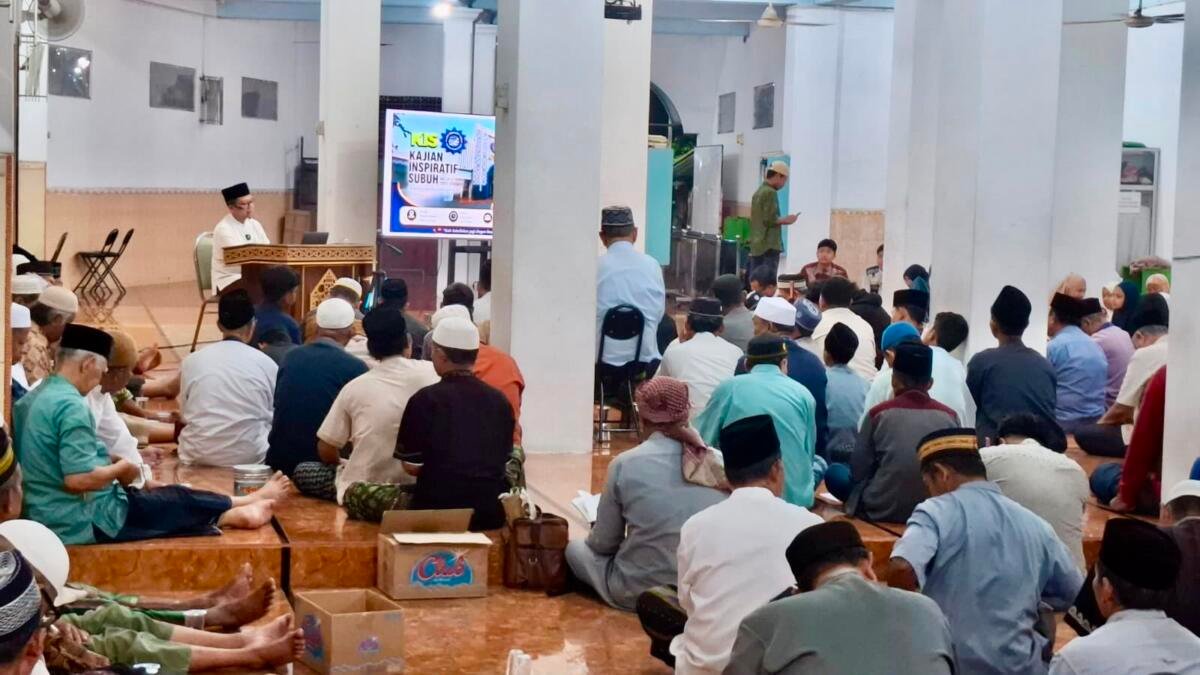 KIS di Masjid At-Taqwa Pogot Surabaya Diajak Meneladani Akhlak Rasulullah