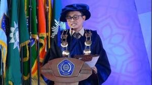 867 Lulusan Umla Dikukuhkan, Rektor Ungkap 93 Alumni Telah Go International