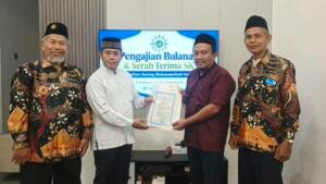 SK Resmi PRM Srembi Diserahkan, PCM Kebomas Tekankan Amanah dan Dakwah dengan Perbuatan