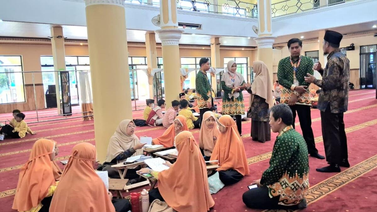 Perkuat Manajemen Tahfidz, SD Muhammadiyah Manyar Gelar Studi Tiru ke MI Muhammadiyah Manarul Islam Malang