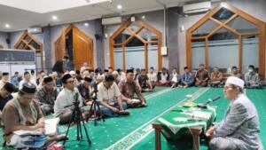 Selawat Bukan Sekadar Ucapan, Ini Pesan Kajian Rabu Pagi Masjid Al Ikrom