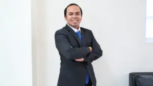 Dekan Umsura Achmad Hidayat Jadi Penerima Pertama Indonesia Pro Laudanda Award University of Szeged