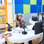Ketika Wakil Rektor UMJT Duduk di Balik Mikrofon RRI Madiun