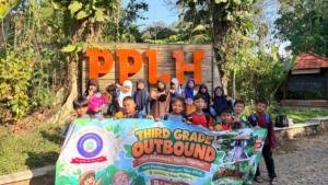Keseruan Outbound Kelas 3 SDMM di PPLH Seloliman: Dari Syarat Hafalan Hingga Menjajal Flying Fox